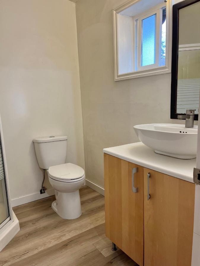 Whole Suite To Yourself At Coquitlam Centre! Port Coquitlam Buitenkant foto